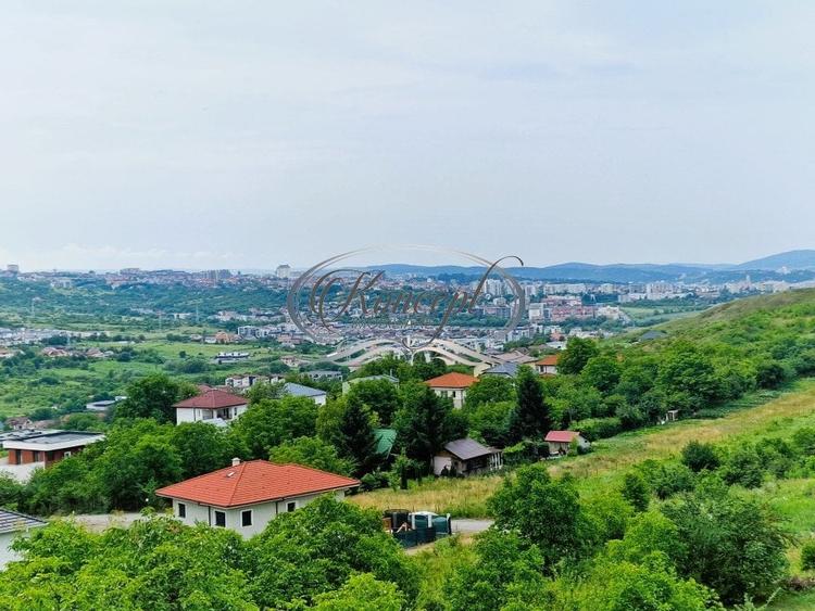 Duplex cu 4 camere cu Canalizare în Borhanci