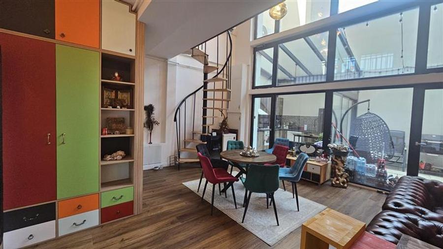 Apartament cu 3 camere decomandat, mobilat în Unirii