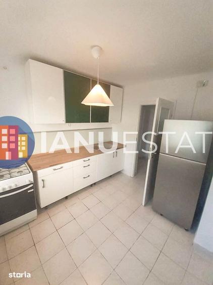 Apartament cu 3 camere semidecomandat, mobilat în Berceni