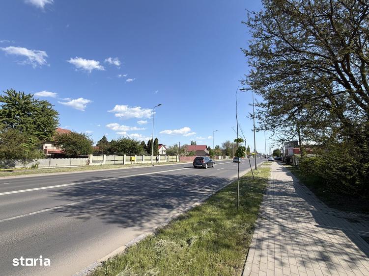 Teren de 2286 mp, în Republicii