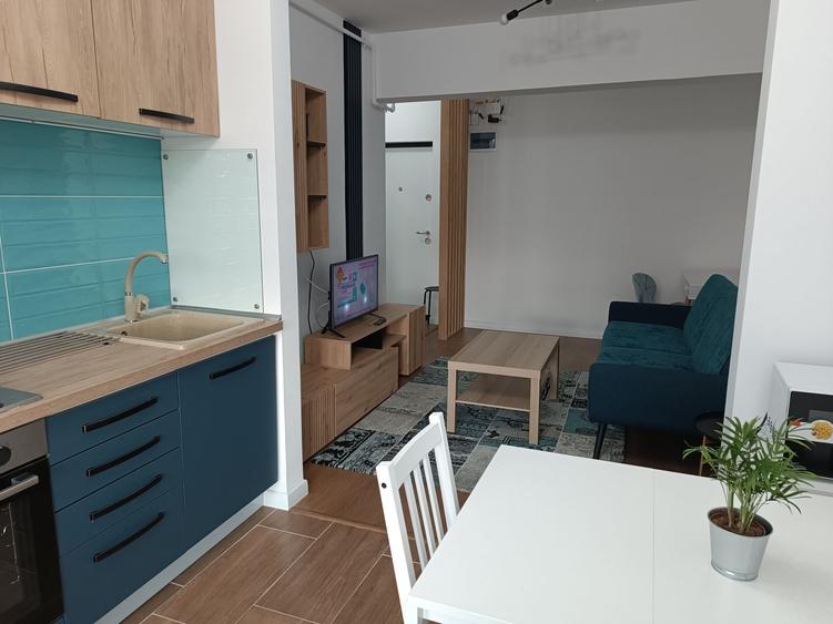 Apartament cu 2 camere nedecomandat în Metalurgiei