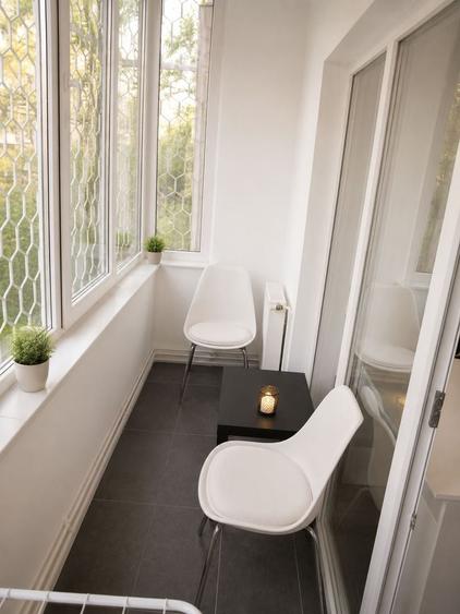 Apartament cu 2 camere semidecomandat, mobilat în Complex Studențesc