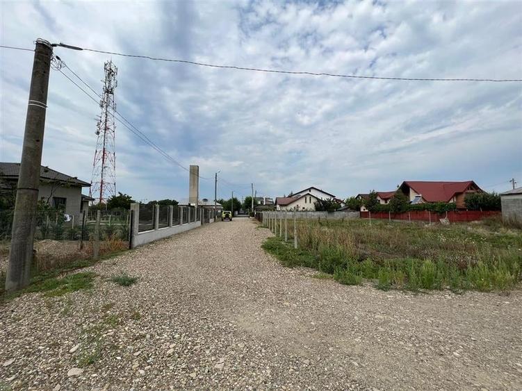 Teren Construcții intravilan de 539 mp, în Obor