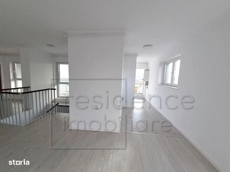 Apartament cu 4 camere decomandat în Grigorescu