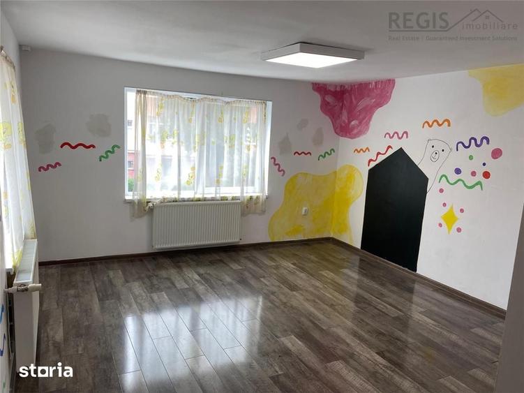 Spațiu comercial, de 100 mp, în Dârste