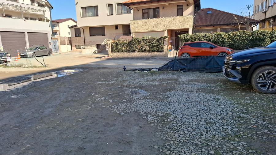 Teren Construcții intravilan de 840 mp, în Kamsas