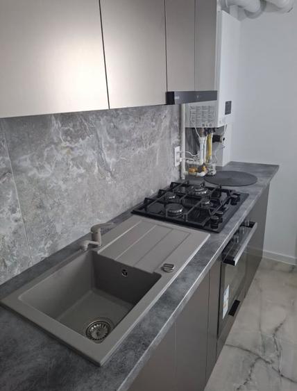 Apartament cu 2 camere decomandat, mobilat în Exterior Est