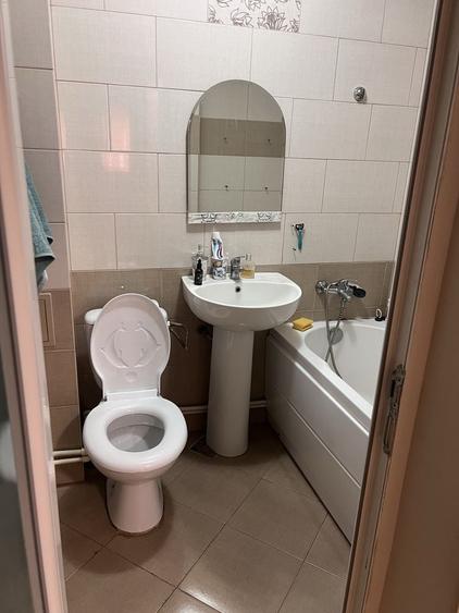 Apartament cu 2 camere decomandat în Exterior Vest
