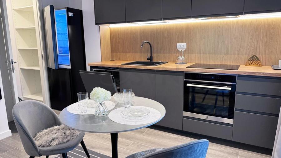 Apartament cu 2 camere decomandat, mobilat în Dămăroaia
