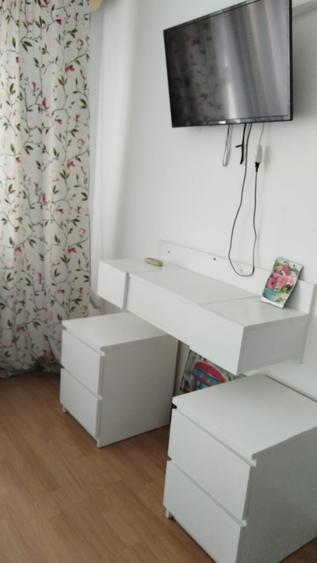 Apartament cu 3 camere decomandat, mobilat în Titulescu