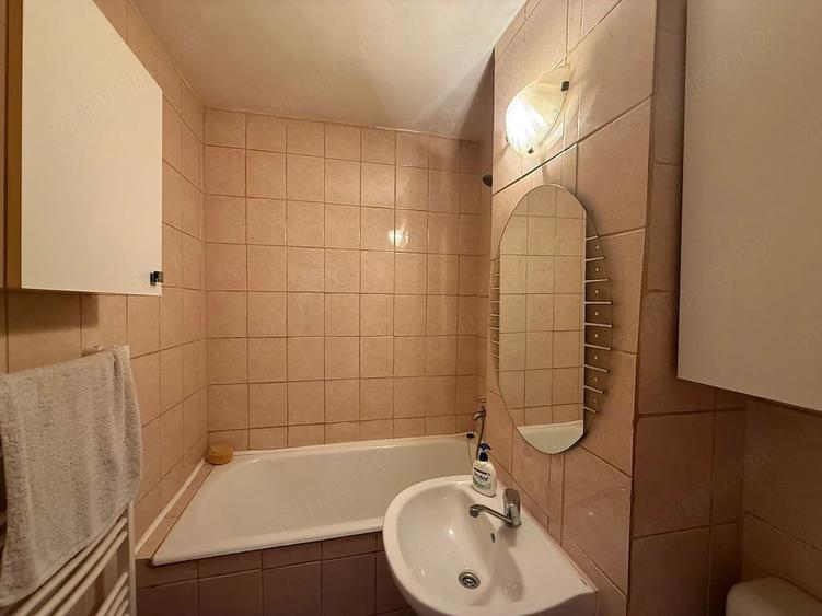 Apartament cu 2 camere decomandat în Bejan