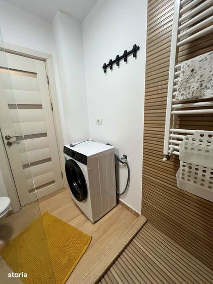 Apartament cu 2 camere decomandat în Cazino