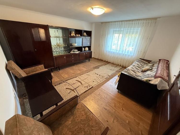 Casă cu 4 camere cu Teren 3300 Mp în Bălaia