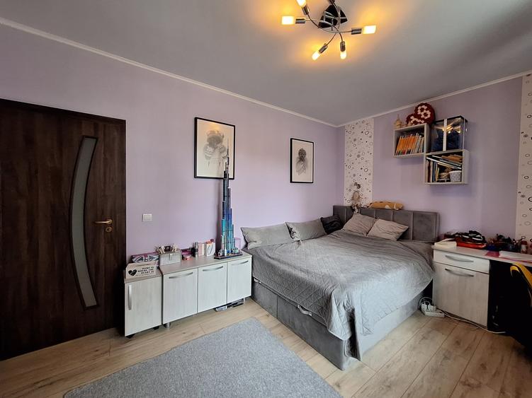 Apartament cu 3 camere, 74 mp, balcon, zona Eroilor - 8