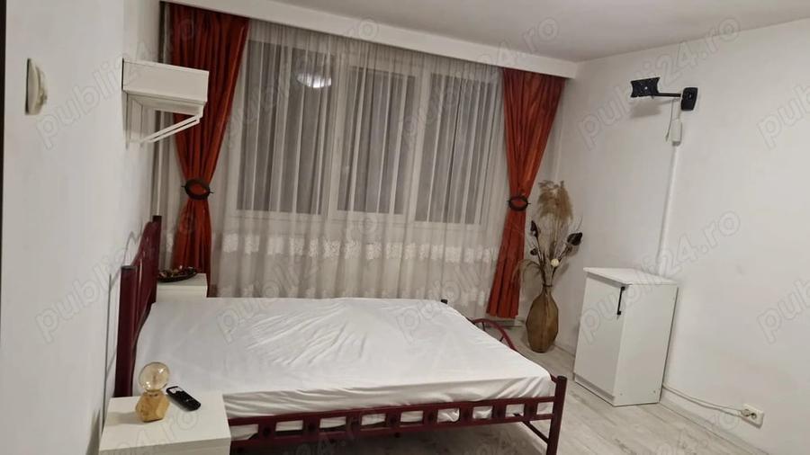 Garsonieră decomandată în Brâncoveanu
