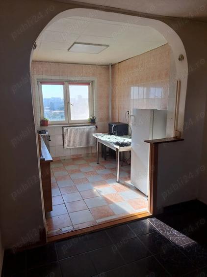 Apartament cu 2 camere semidecomandat în Muncii