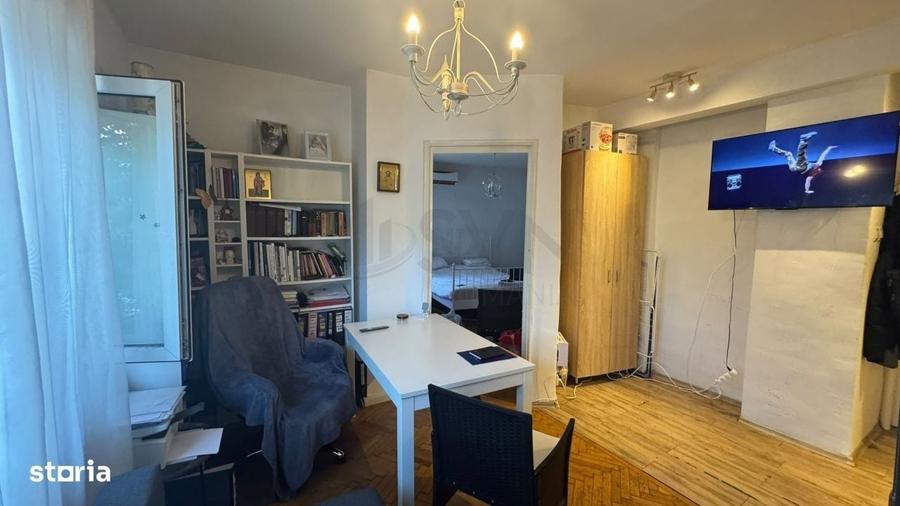 Apartament cu 2 camere semidecomandat în Cișmigiu