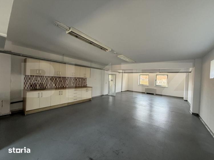 Spațiu comercial, de 498.65 mp, în Central