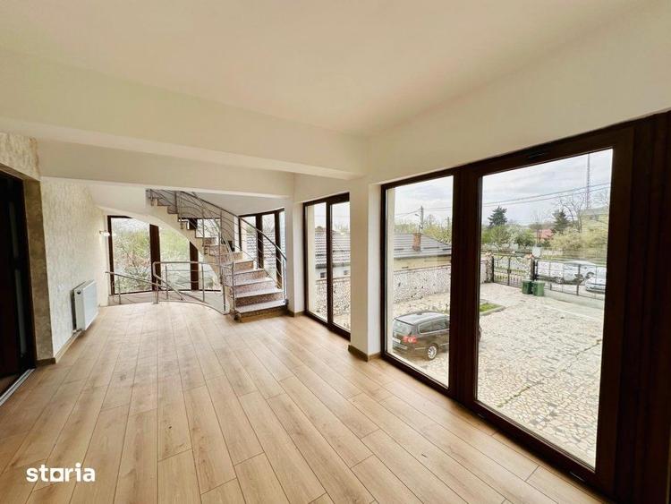Casă cu 5 camere cu Teren 450 Mp în Crevedia