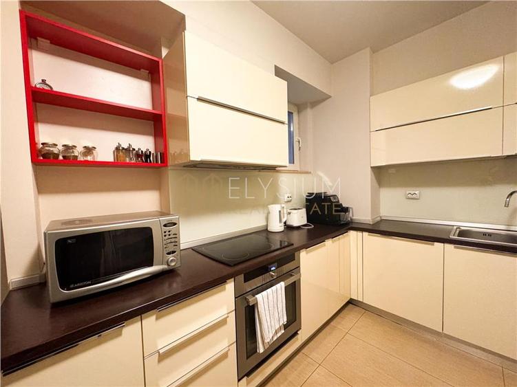 Apartament cu 4 camere decomandat, mobilat în Nordului