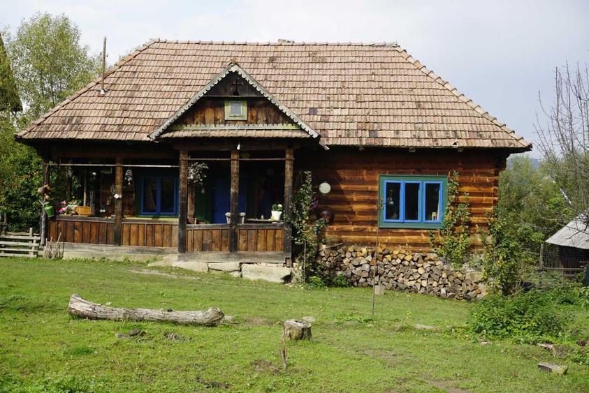 Casă cu 2 camere în Breb