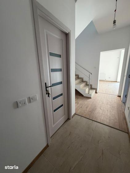 Casa de vanzare, 3 camere, curte imprejmuita, gata de mutat ! - 8