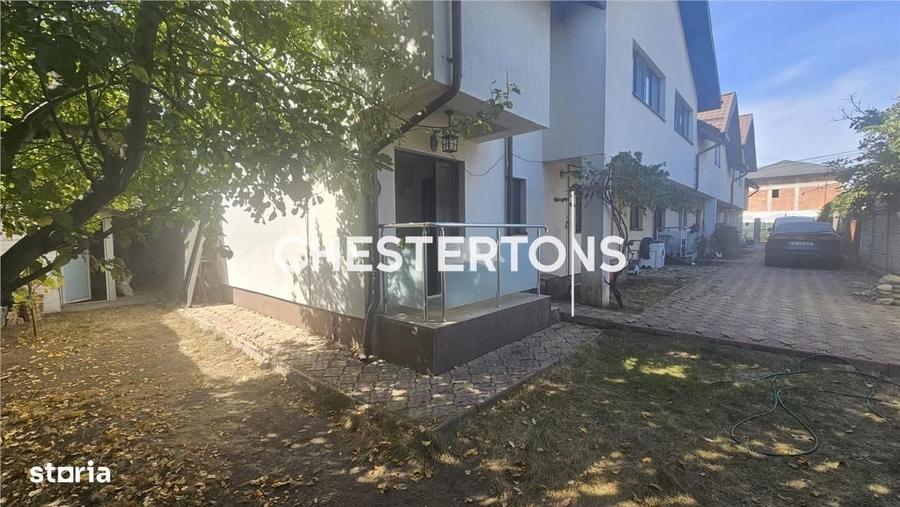 Casă cu 4 camere cu Teren 166 Mp în Central