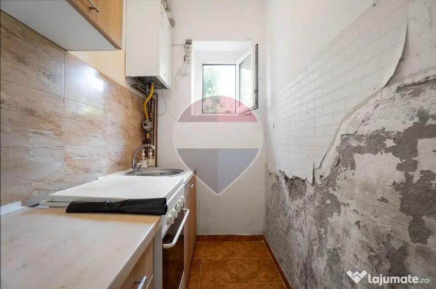 Comision 0% - Garsoniera la curte cu gradina - Strada Lun... - 2