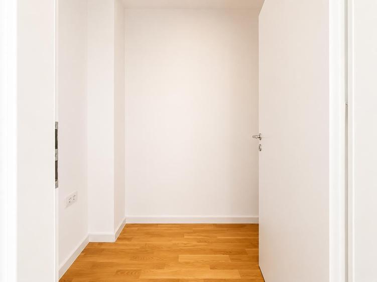Apartament cu 2 camere decomandat, mobilat în Băneasa