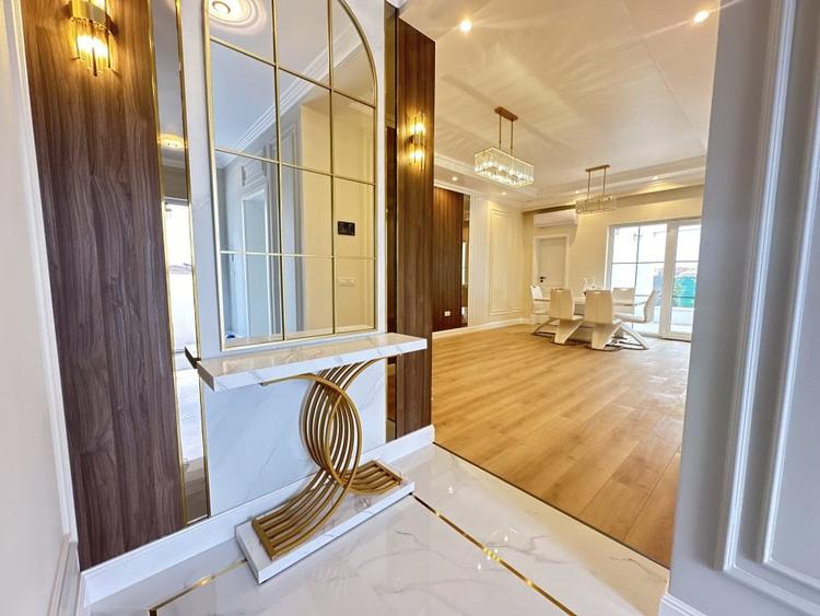 Duplex cu 4 camere cu Canalizare în Dumbrăvița