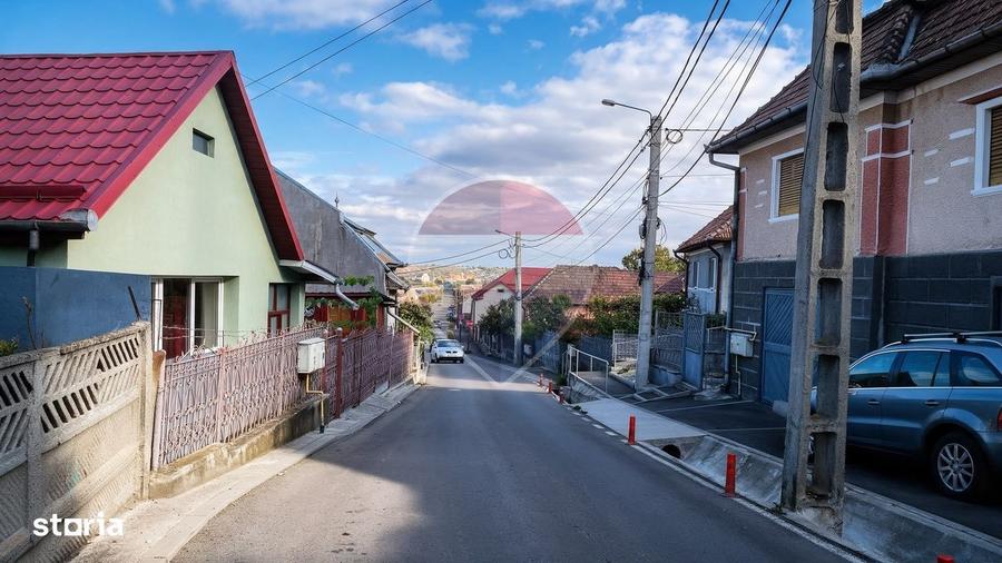 Casă cu 2 camere în Central