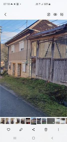 Casă cu 4 camere în Central