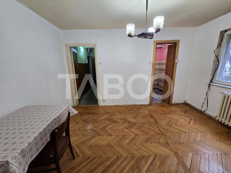 Apartament cu 2 camere nedecomandat în Țiglari