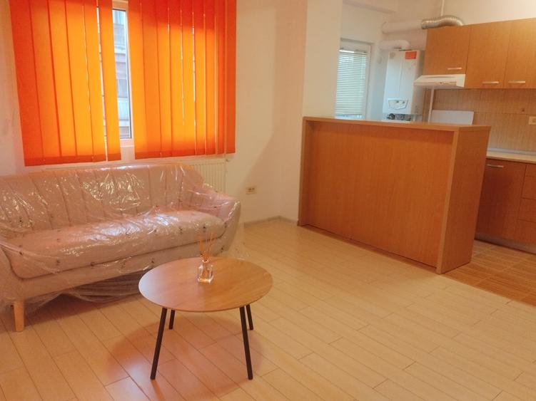 Apartament cu 2 camere semidecomandat, mobilat în Militari