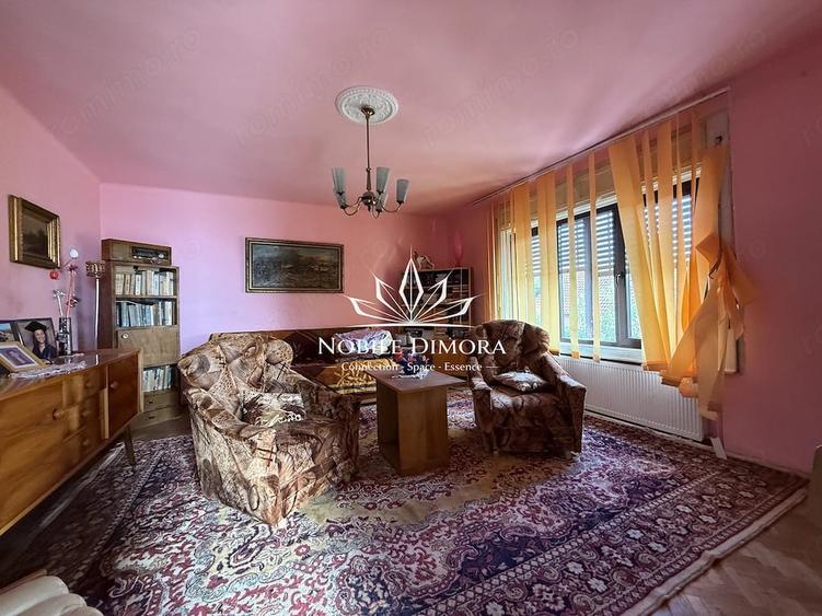 Casă cu 4 camere cu Teren 398 Mp în Central