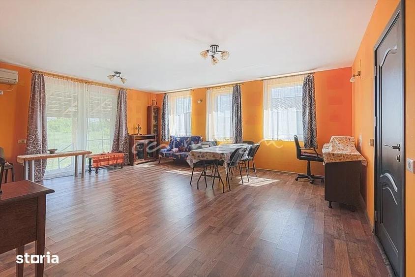 Casă cu 4 camere cu Teren 455 Mp în Sântandrei