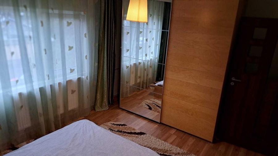 Apartament cu 2 camere decomandat în Păcii