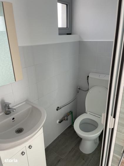 Spațiu comercial, de 160 mp, în Târgșoru Vechi