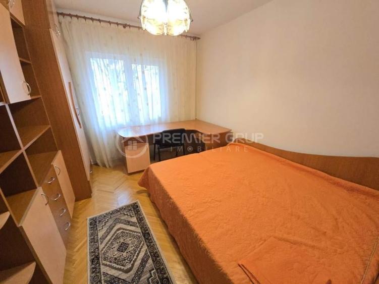 Apartament cu 3 camere decomandat, mobilat în Central