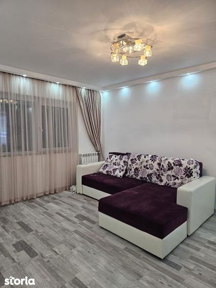 3 CAMERE - INEL I - 5