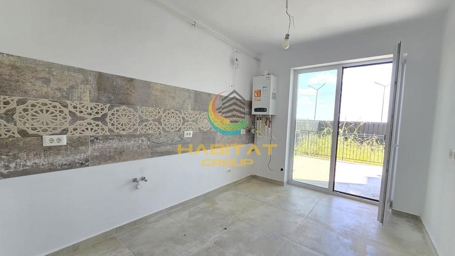 Apartament cu 2 camere semidecomandat în Berceni