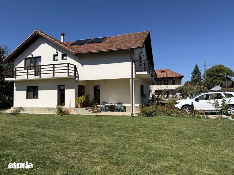 Casă cu 6 camere cu Teren 1050 Mp în Bălilești