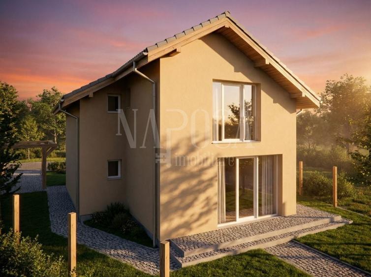 Casă individuală cu 5 camere cu Canalizare în Baciu