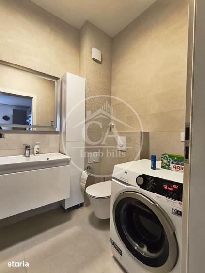 Apartament cu 4 camere decomandat în Centru Civic