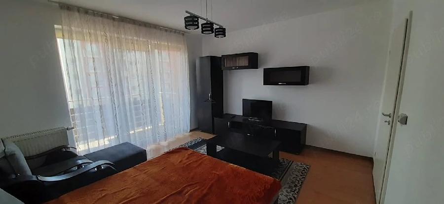 Garsonieră decomandată în Avantgarden