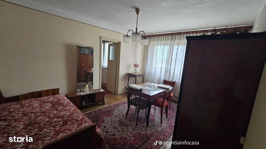 Apartament cu 4 camere în Central