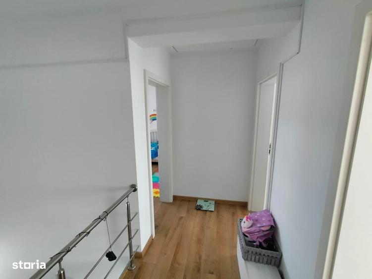 Casă cu 4 camere în Ruginoasa