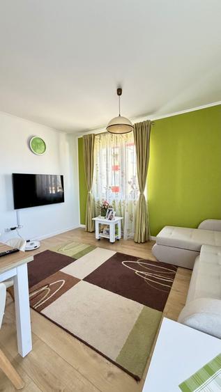 Apartament de 55 mp utili,etaj 1,bloc nou ,zona Terra - 6