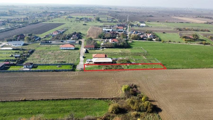Teren de 1215 mp, în Central