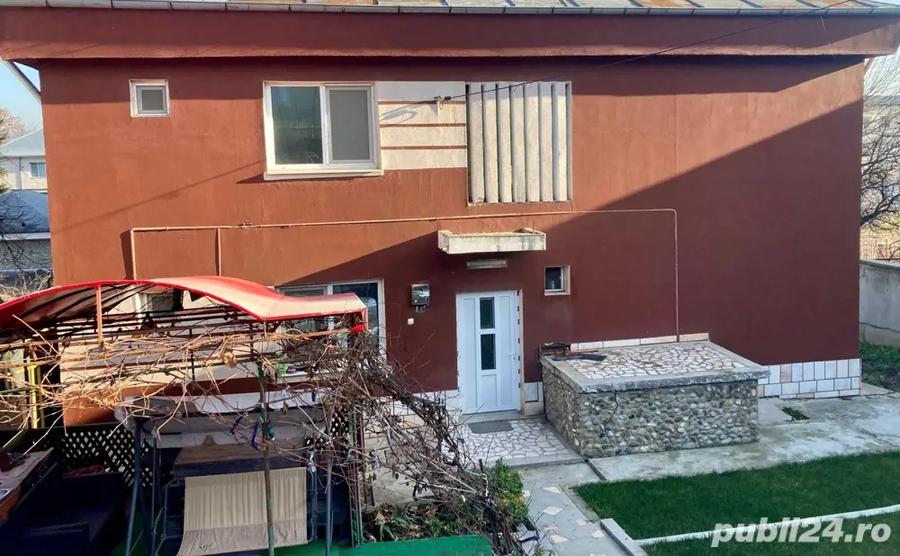Casă cu 5 camere cu Teren 500 Mp în Bârlad